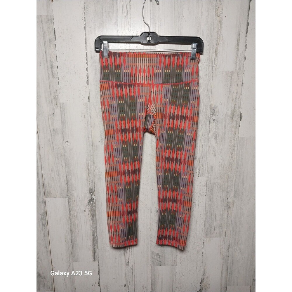 Prana Women's Pillar Printed Yoga Capris in Carmine Desert Geo Orange Size XS